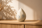 Gedenkwaardig Dierenurn Elara pareldruppel zilveren pootje | Gedenkwaardig Elara pearl teardrop silver paw pet urn