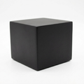 Urn zwart blok
