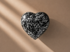 Gedenkwaardig Midnight Stone hart mini urn | Gedenkwaardig Midnight Stone Heart Mini Urn