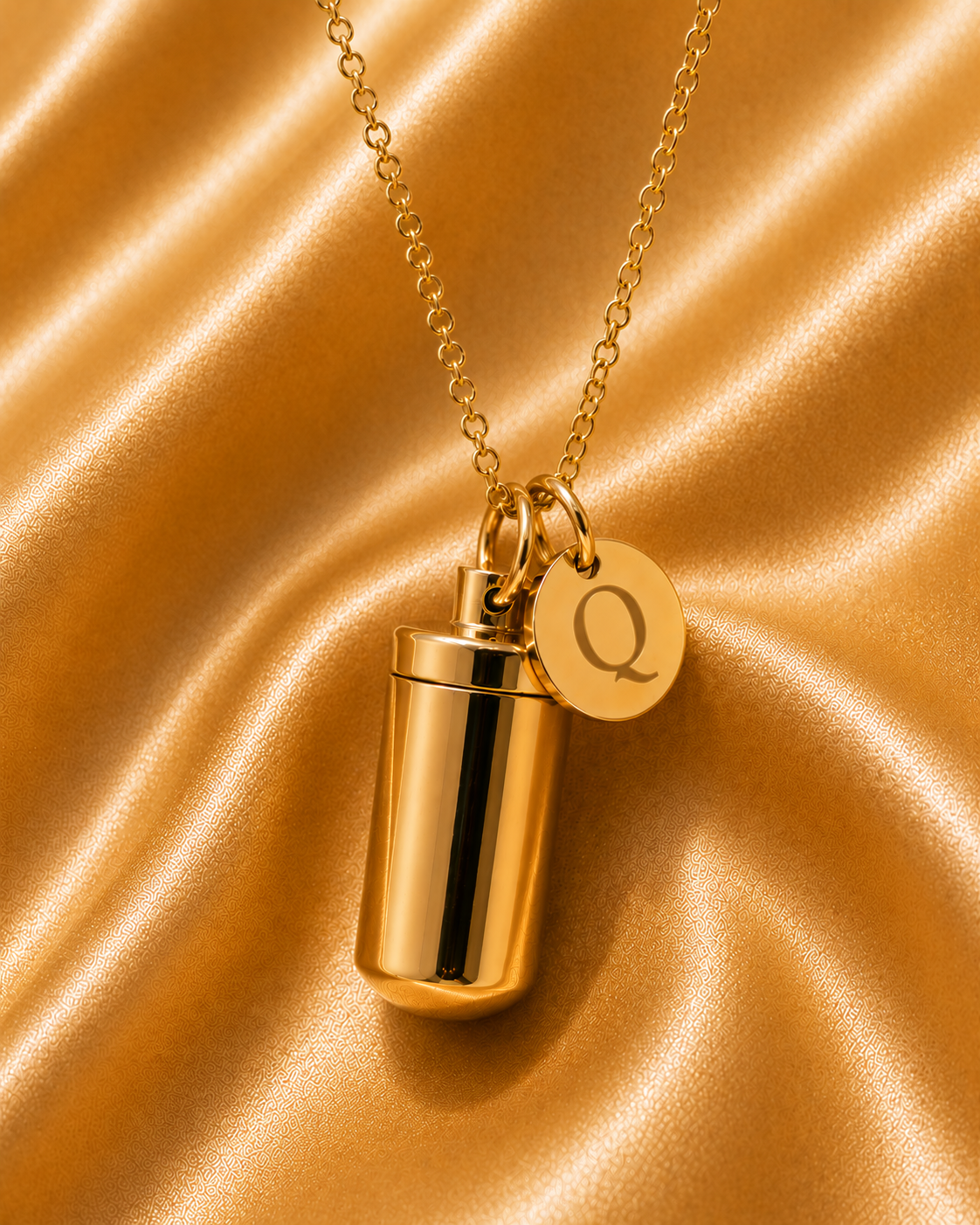 Initial Necklace Q