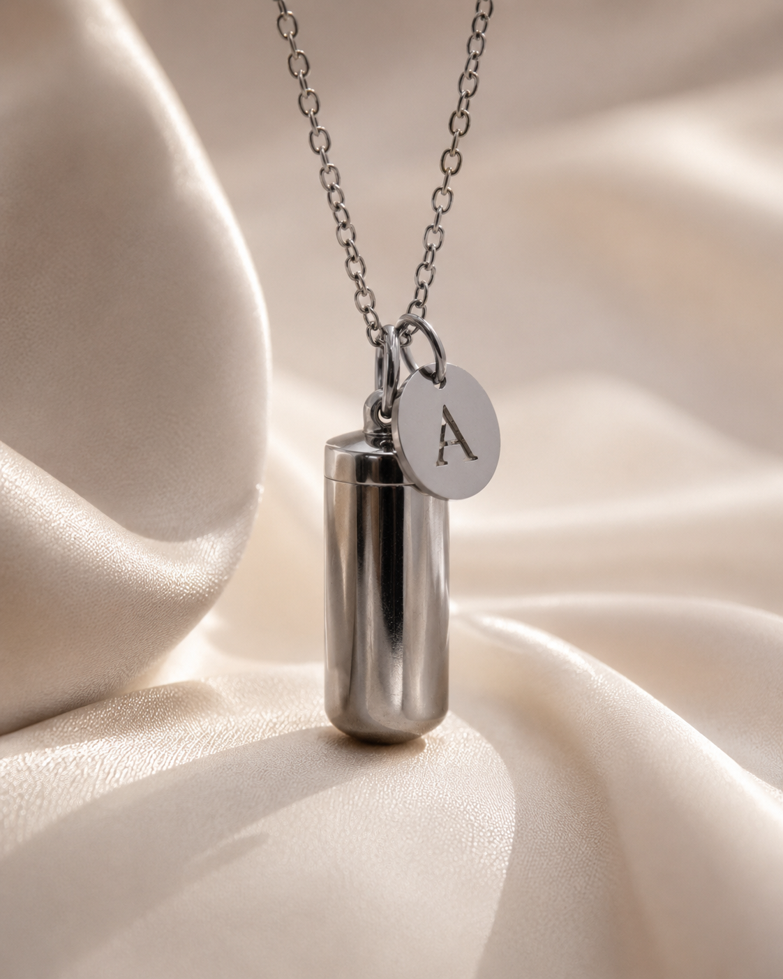 Initial necklace silver A