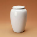 Glanzende urn wit