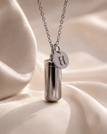 Initial necklace silver H