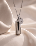 Initial necklace silver I